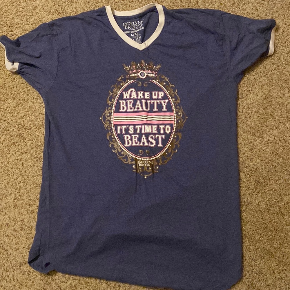 Women’s sleep shirt